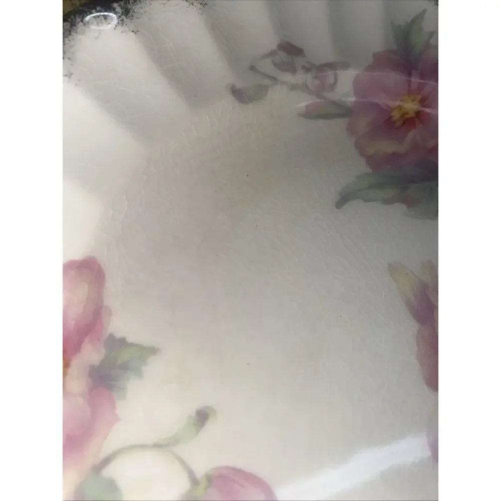 Set Of 4 9.25” Dinner Plates Ivory Porcelain By Sebring “Primrose” 22K Gold Trim